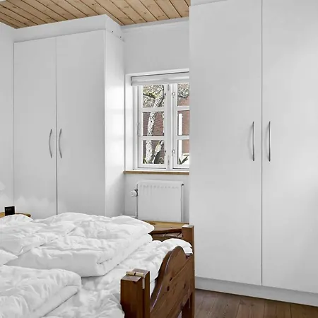 Sankt Laurentii Vej 81a, 9990 Hotel